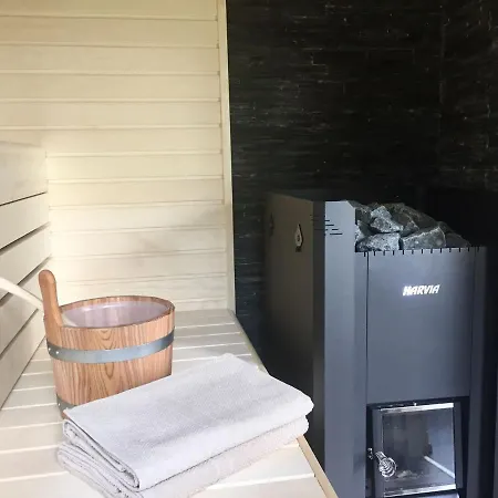Feriehus Near Callian Centre Private Terrace Private Garden Boules Court *